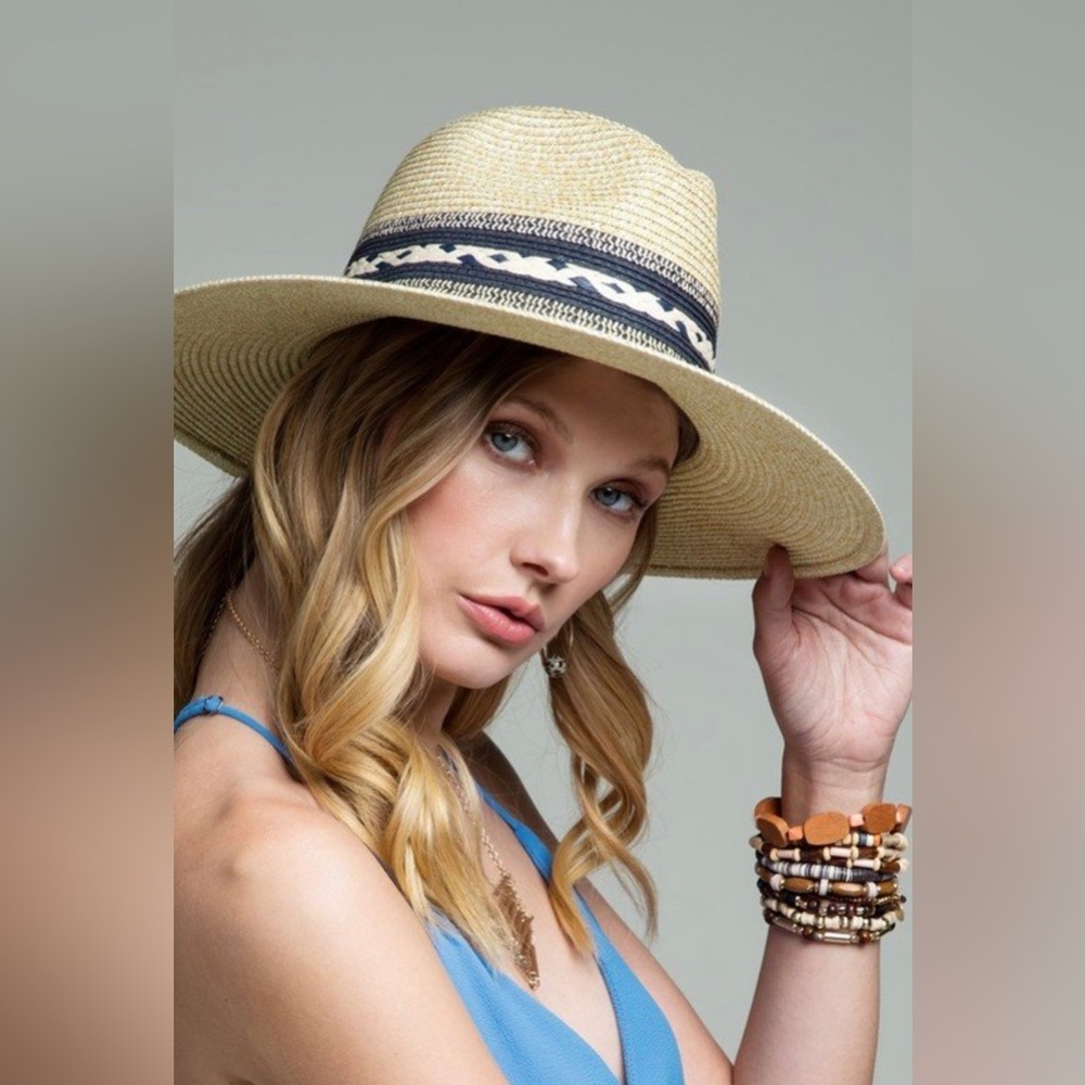 NWT Macchia di Ruggine Stylish Braided Natural Panama Hat